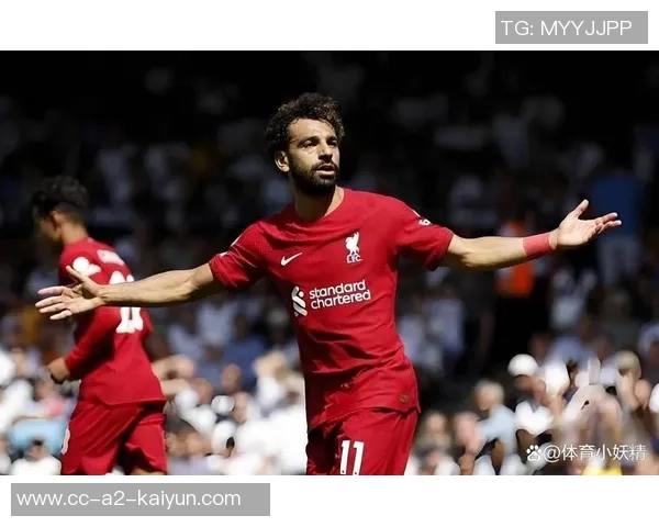 詹俊点评萨拉赫战术转变主动配合展现二前锋优势 詹俊点评萨拉赫战术转变主动配合展现二前锋优势