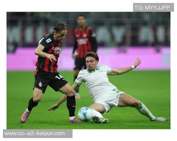 意天空报道莱奥福法纳缺席对阵萨索洛比赛进行单独训练