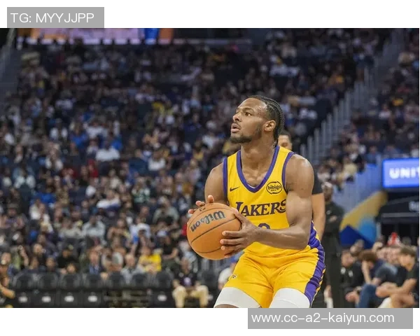 虎头蛇尾表现令人失望三节狂砍33分末节哑火仅得0分