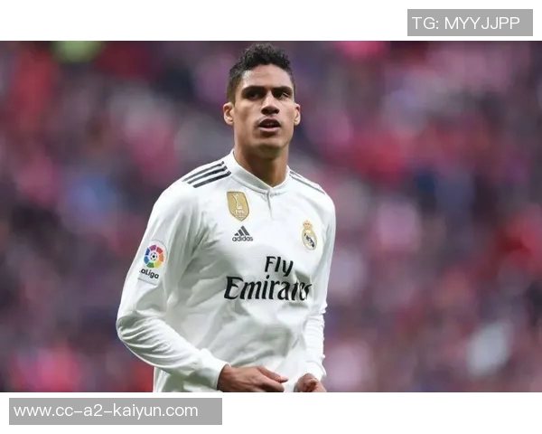 杰拉德盛赞赖斯身材完美呼吁利物浦当初应引进这位中场天才