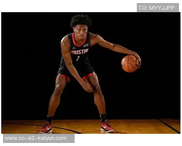 阿门盛赞伊森防守能力称其为联盟顶尖防守者之一