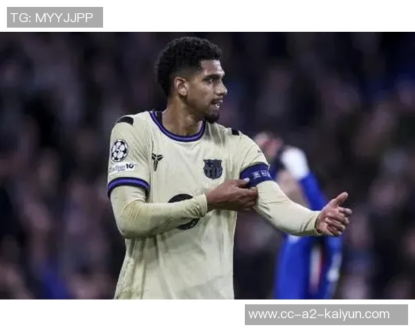 巴萨全队力挺阿劳霍尽管在对切尔西比赛中被罚下